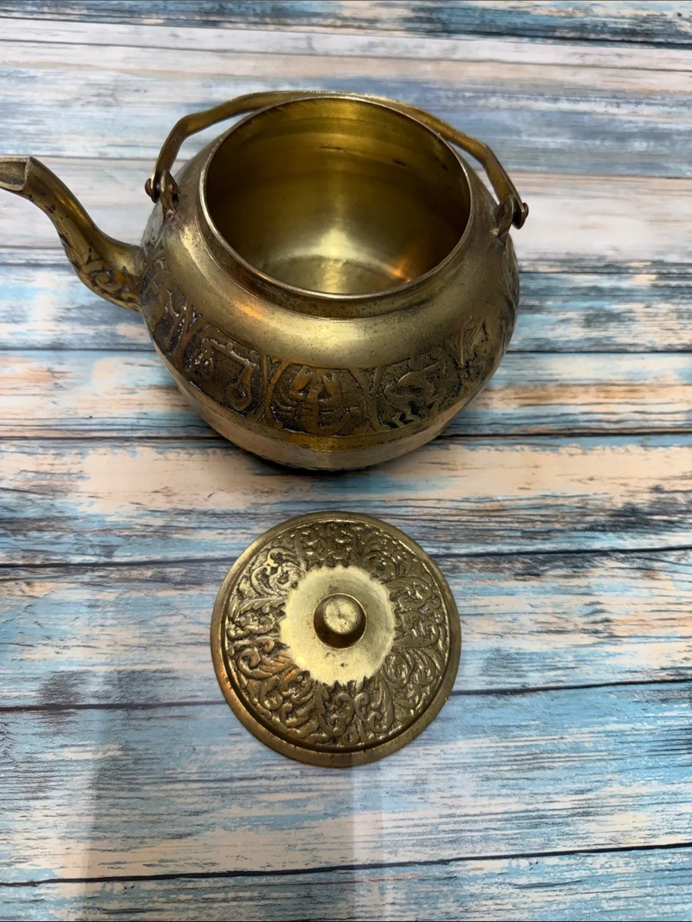 ⭐️Mid century modern Zodiac/horoscope brass teapot